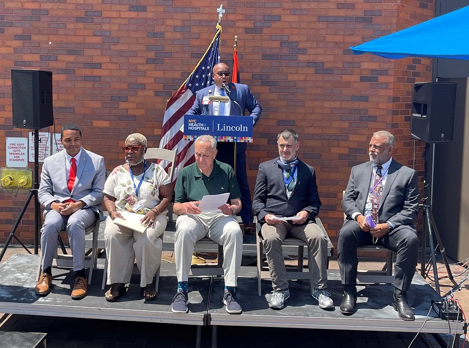 Schumer, Torres Deliver $1 Billion in FEMA COVID Relief to NYC H+H